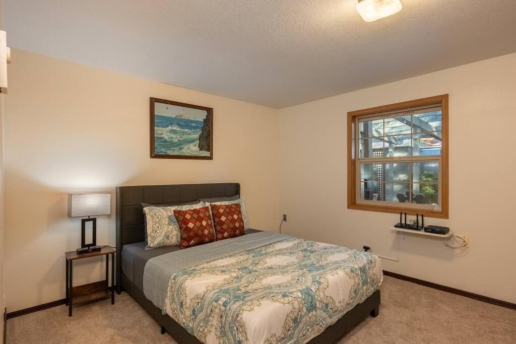 Comfy 4B/2B Home Near Dunes & Ocean! Pet Friendly! Florence Exterior photo